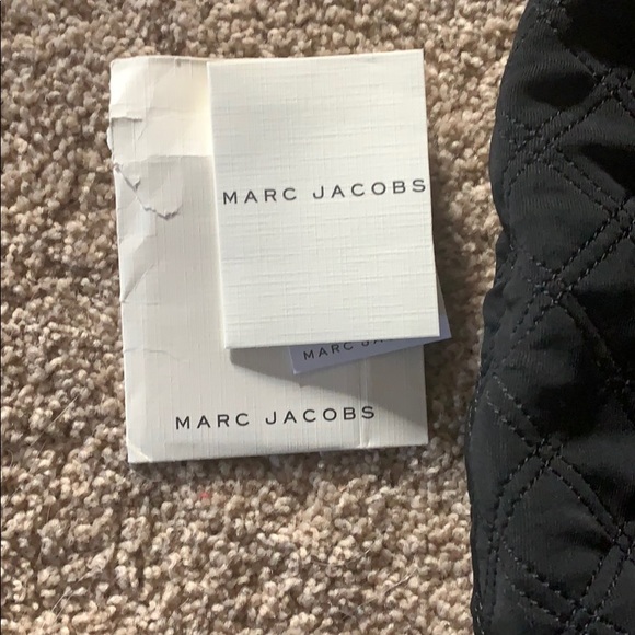 Handbag - Picture 2 of 5